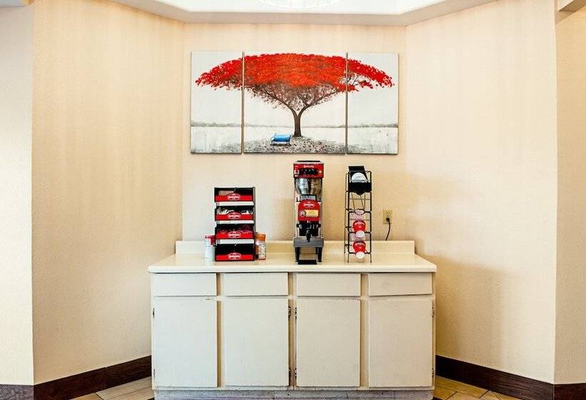 汽车旅馆  Red Roof Inn Slidell