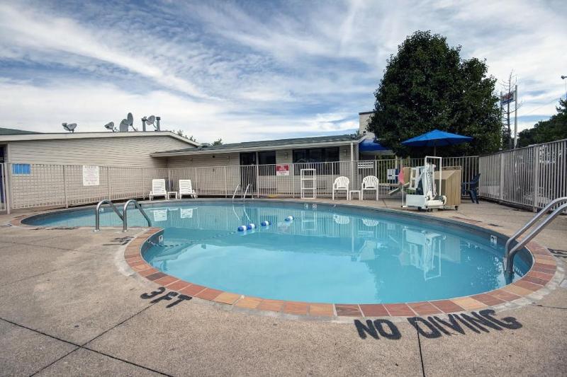 Motel 6 Cross Lanes, Wv Goff Mountain Rd