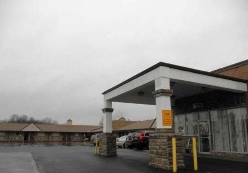 Мотель Rodeway Inn Near Hall Of Fame