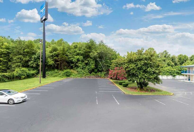 Мотель Rodeway Inn Winston Salem Route 52