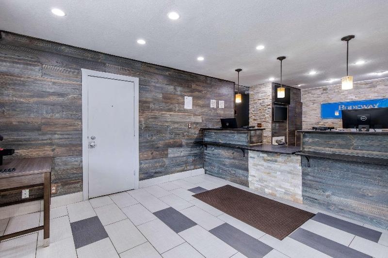 Мотель Rodeway Inn Winston Salem Route 52