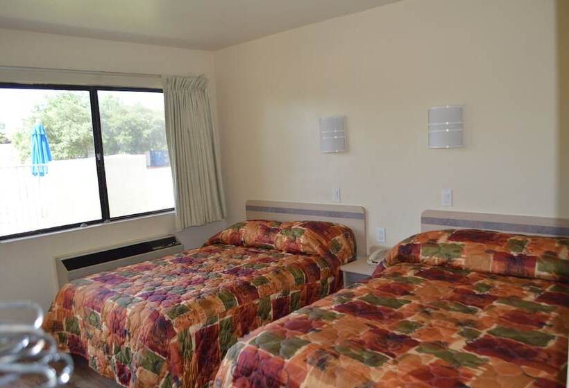 מוטל Super 7 Inn