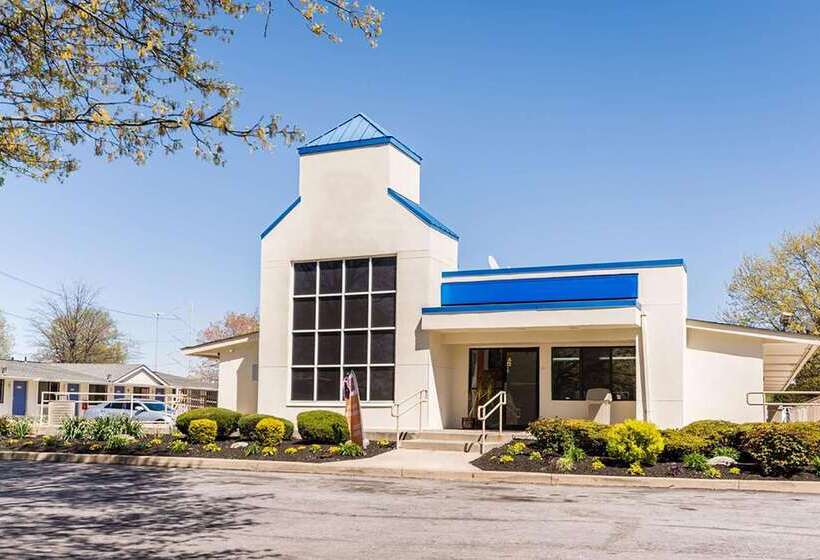 Мотель Travelodge By Wyndham Essington / Philadelphia Airport