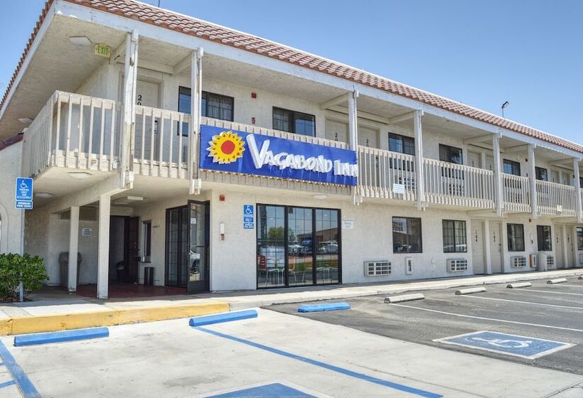 汽车旅馆  Vagabond Inn Buttonwillow North I 5