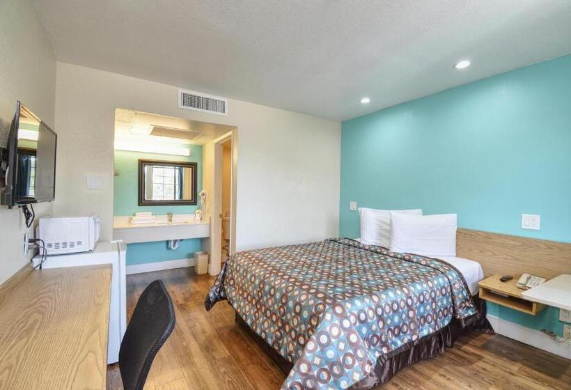 汽车旅馆  Vagabond Inn Buttonwillow North I 5