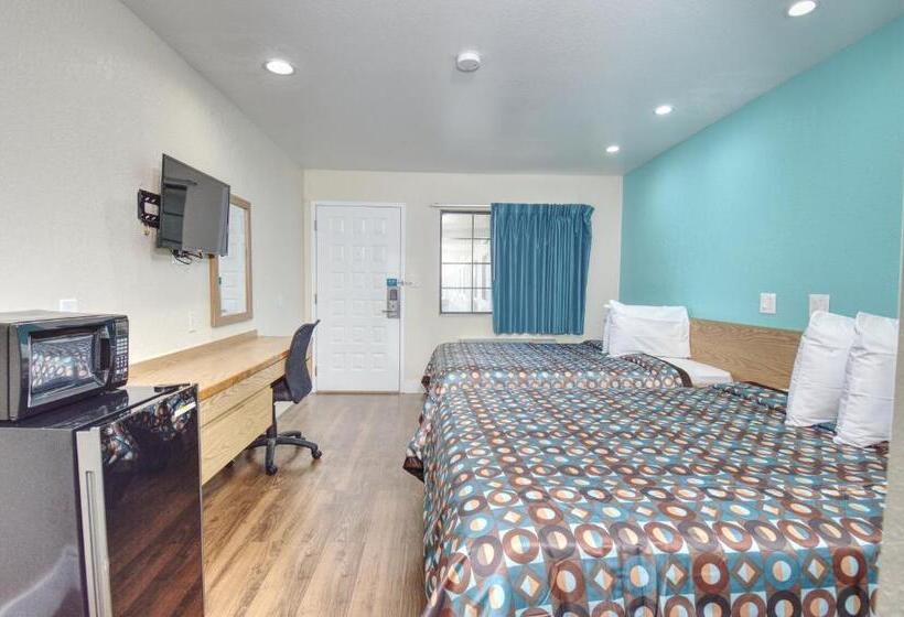 汽车旅馆  Vagabond Inn Buttonwillow North I 5