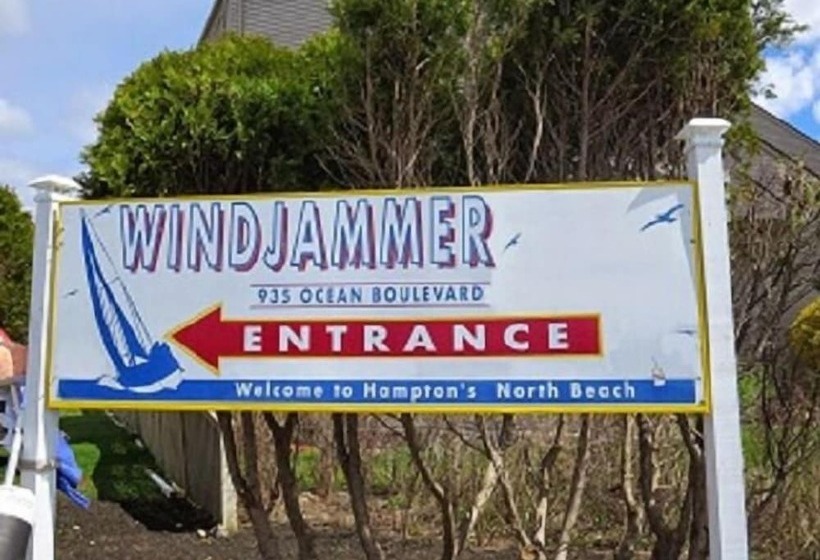 فندق على الطريق Windjammer By The Sea