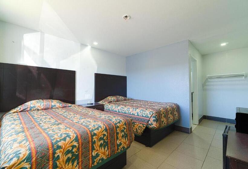 모텔 Xpress Inn & Extended Stays