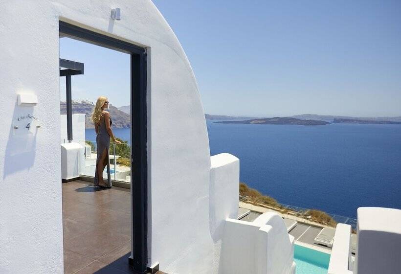 Oia Suites