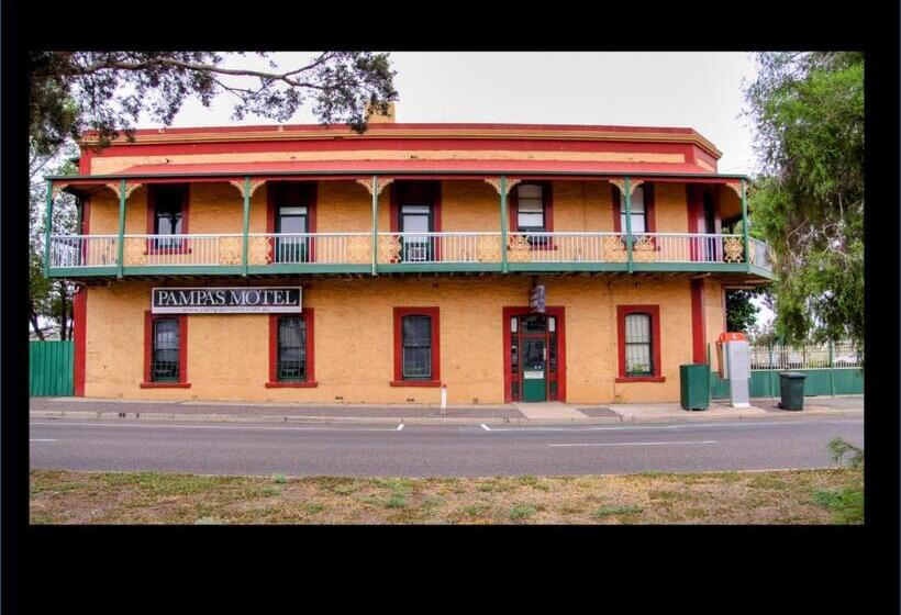 Pampas Motel