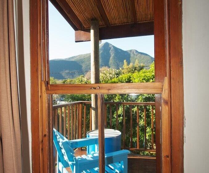 膳宿费 At The Woods Guest House