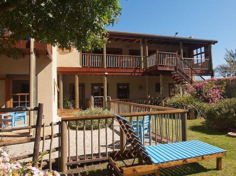 膳宿费 At The Woods Guest House