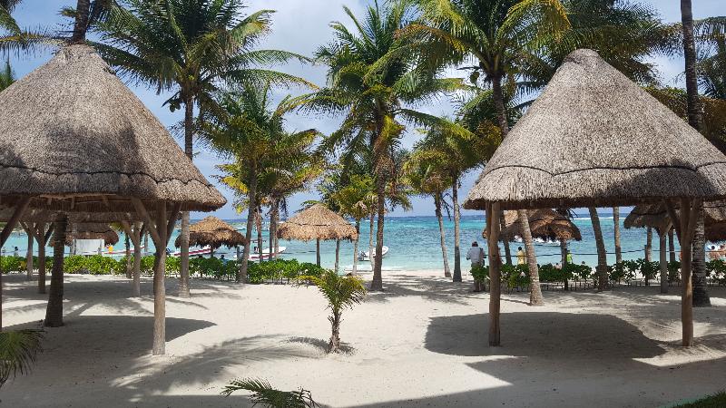 استراحتگاه Club Akumal Caribe