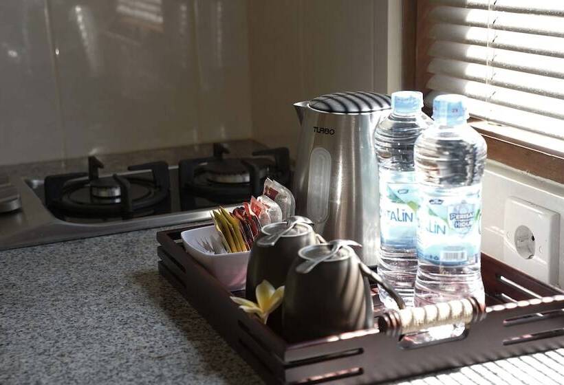 אתר נופש Medewi Bay Retreat