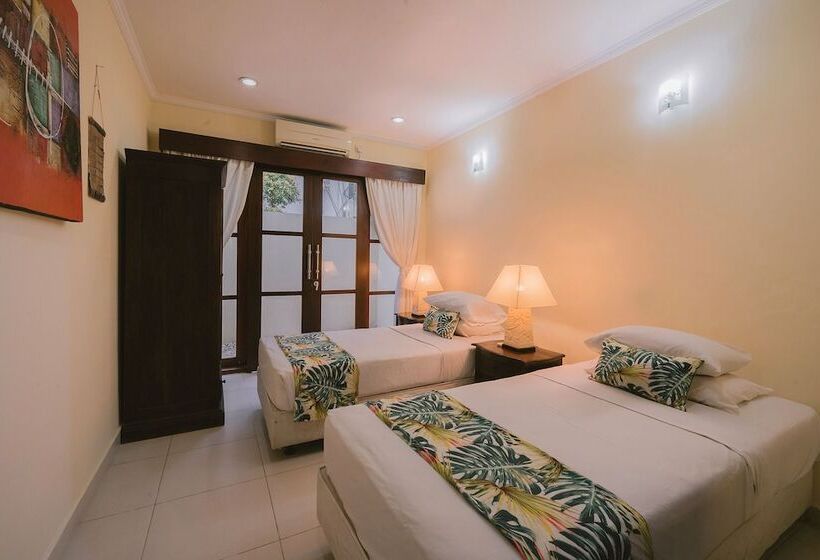 אתר נופש Medewi Bay Retreat