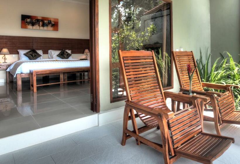 אתר נופש Sea Breeze Candidasa