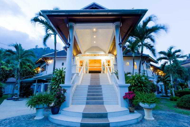 Serenity Lakeside Resort