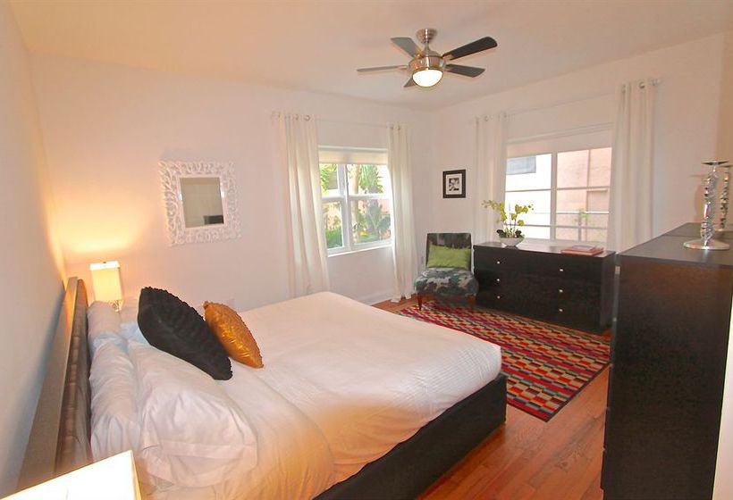 Chic Apartments At Miami Beach