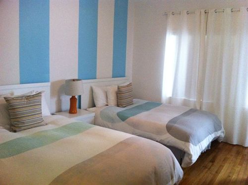 Chic Apartments At Miami Beach