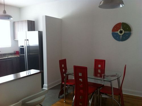 Chic Apartments At Miami Beach