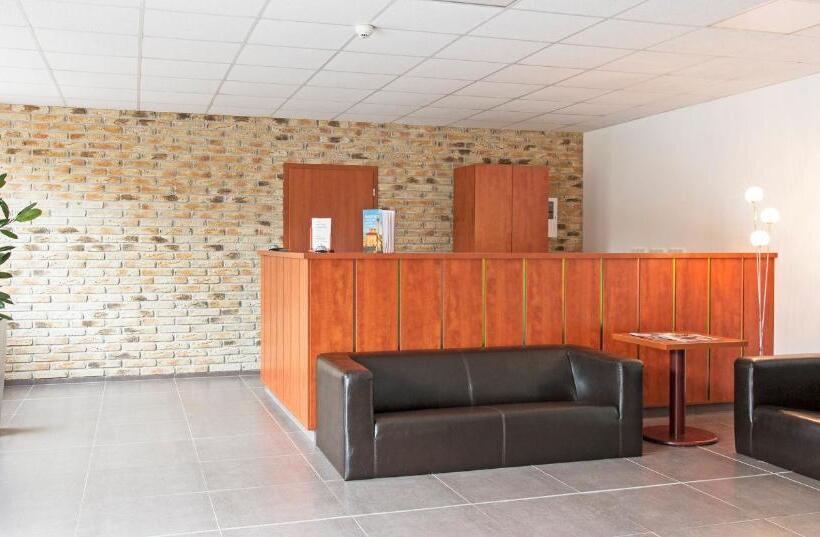 Sporthotel Hostivice