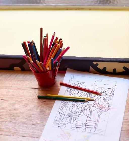 The Rose Hotel & Motel