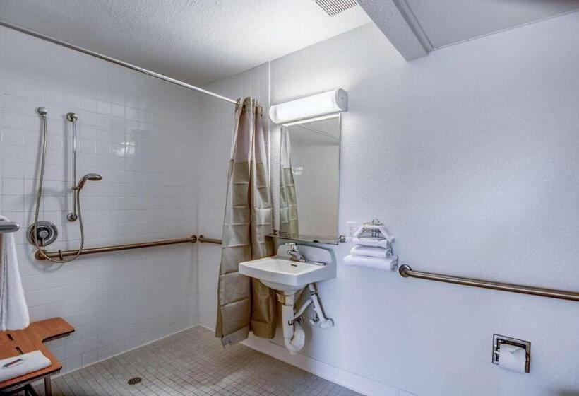 モーテル Park Inn By Radisson, Tracy