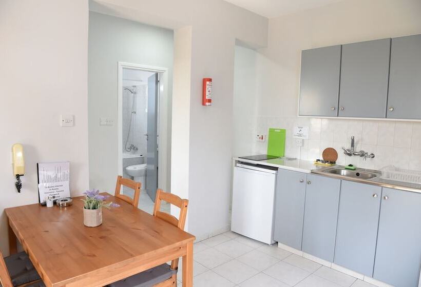 Tycoon Hotel Apartments