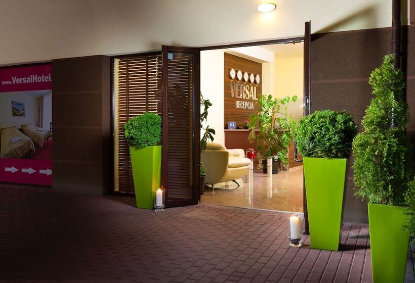 Versal Aparthotel Airport Modlin