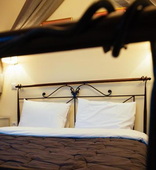 Pension Acronafplia B&d