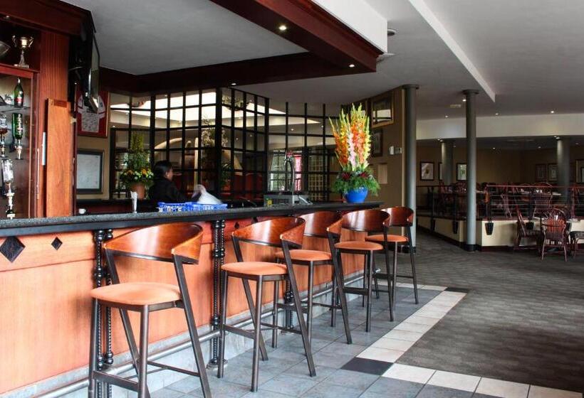 Aha Kopanong Hotel & Conference Centre