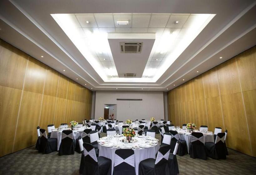 Aha Kopanong Hotel & Conference Centre