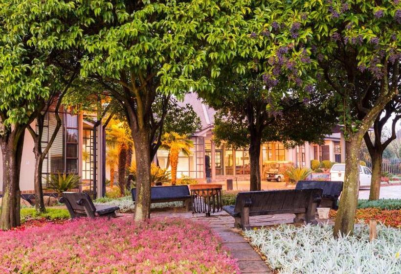 Aha Kopanong Hotel & Conference Centre