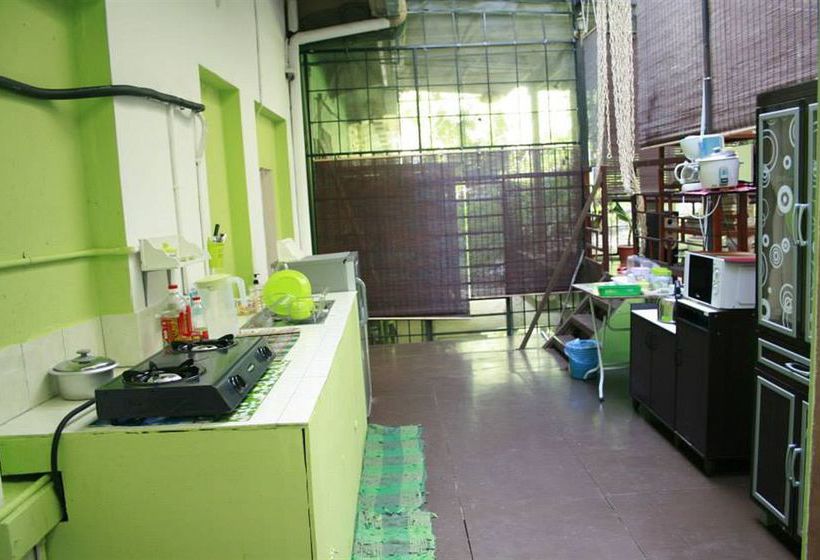 הוסטל B & B @ 21