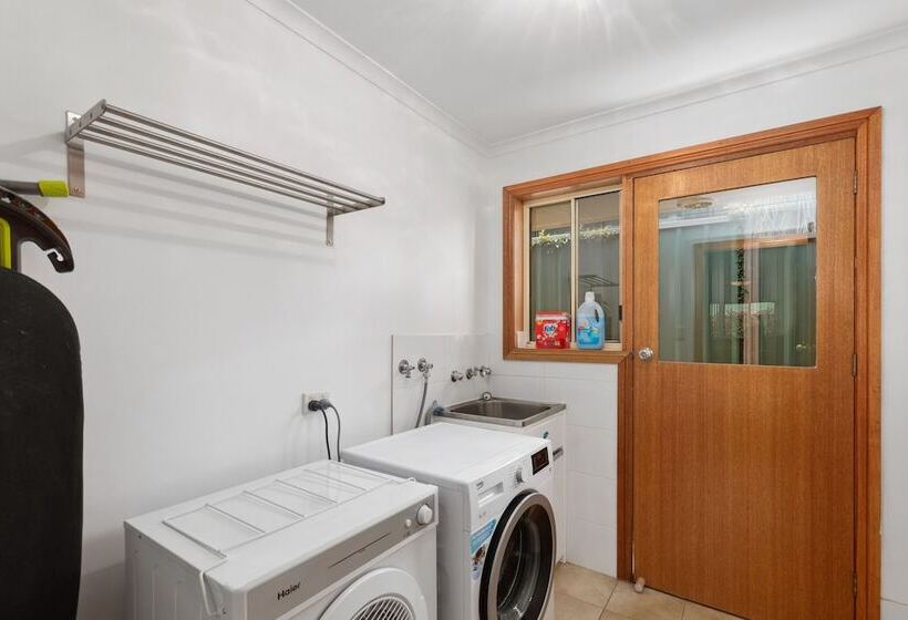 Apartments On Tolmie