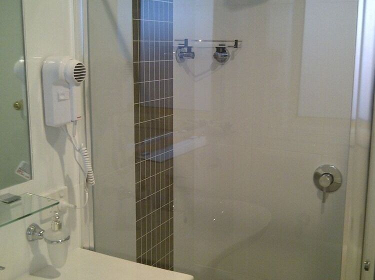 Apartments On Tolmie