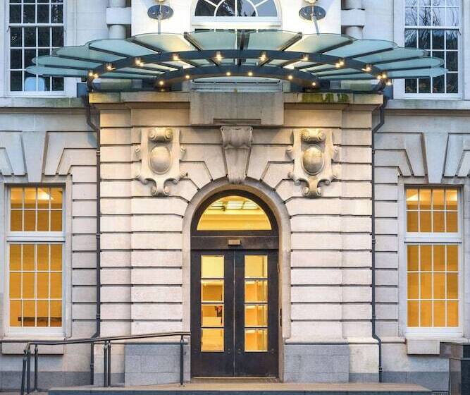 Avani Metropolis Auckland Residences