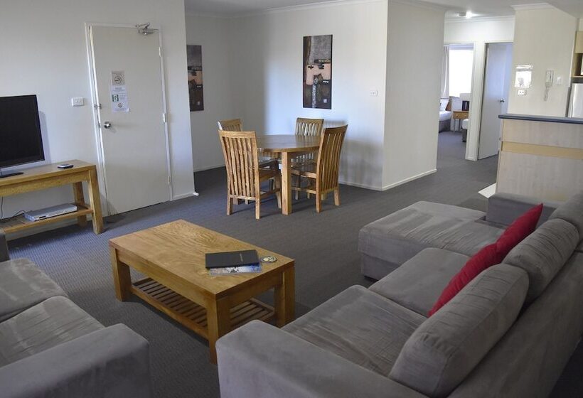 Beachside Holiday Apartments