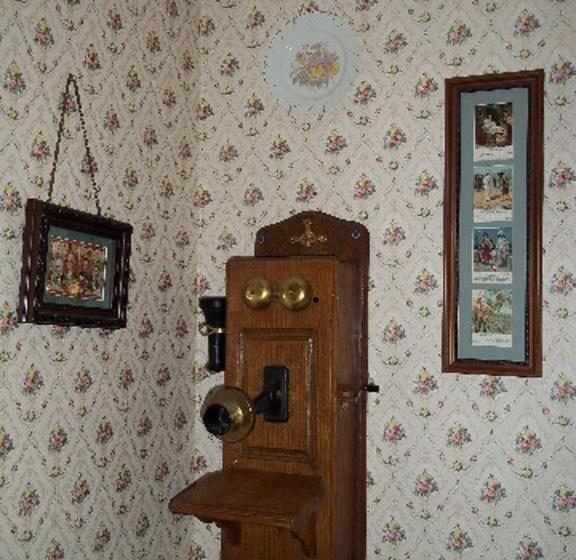 민박 A Sentimental Journey