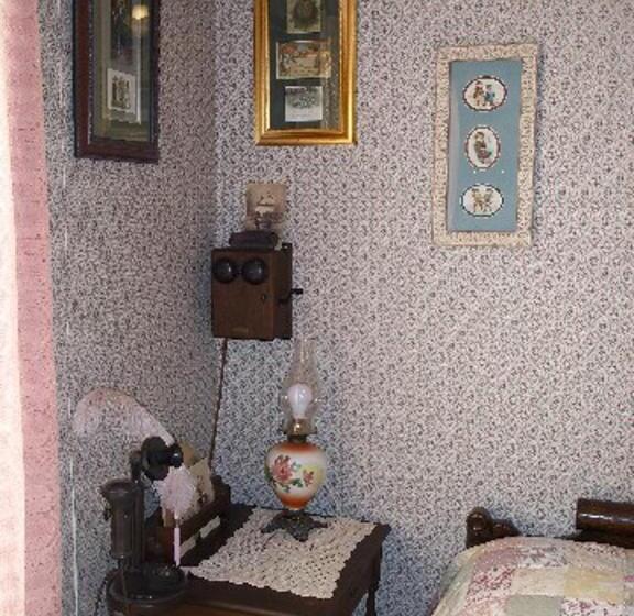 민박 A Sentimental Journey