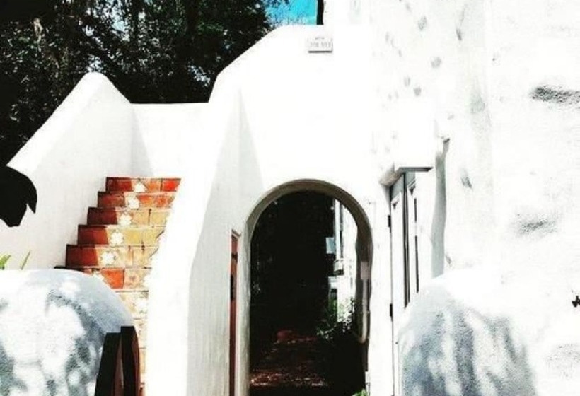 مبيت وإفطار Black Dolphin Inn