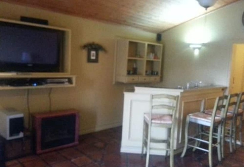 مبيت وإفطار Davis Mountains Inn