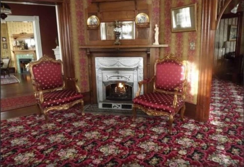 צימר Gingerbread Mansion