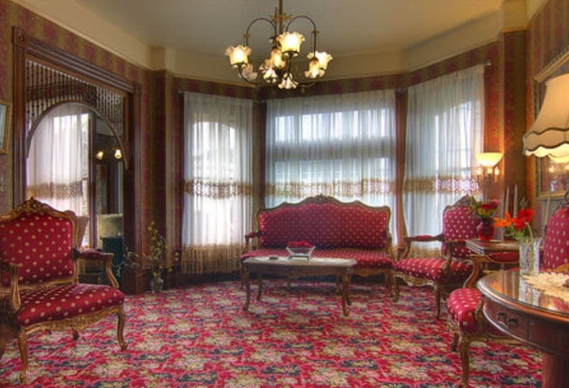 צימר Gingerbread Mansion