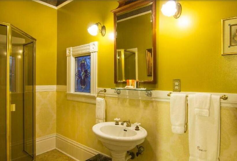 צימר Gingerbread Mansion