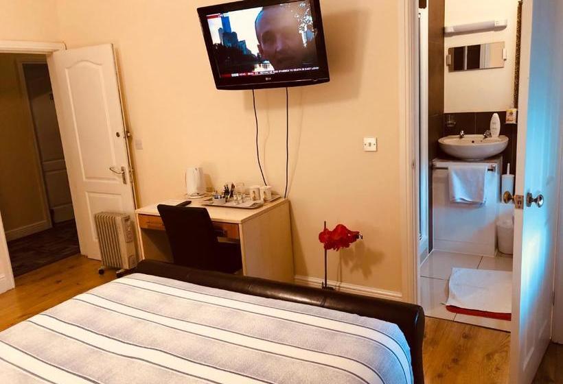 住宿加早餐 Inn On The Broadway