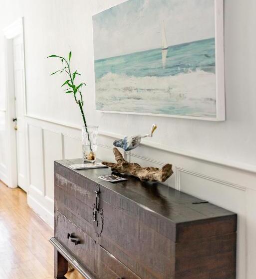 تختخواب و صبحانه Meadows Inn