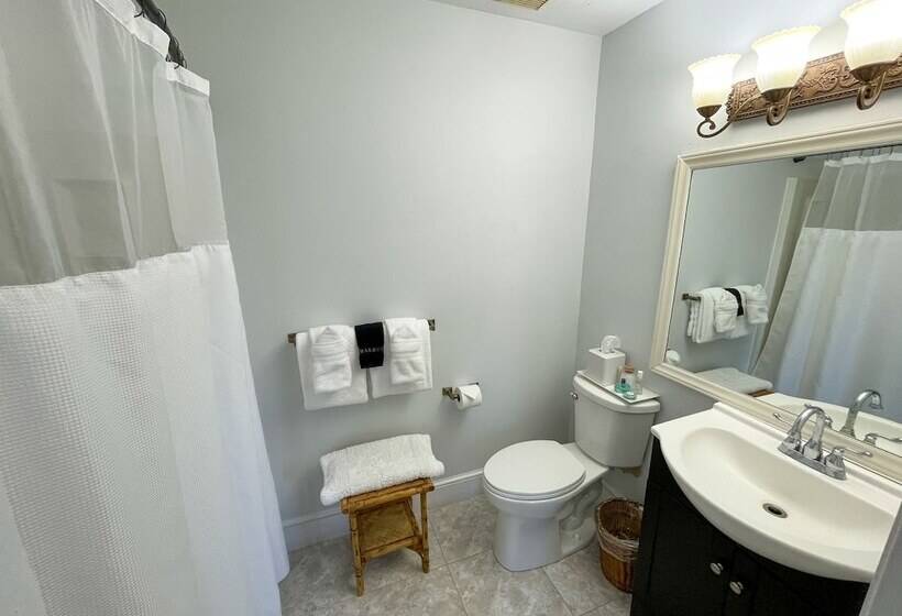 تختخواب و صبحانه Meadows Inn