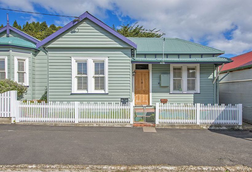 تختخواب و صبحانه Mt Lyell Anchorage