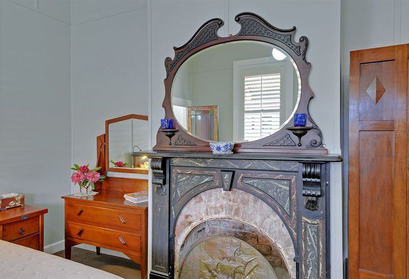 تختخواب و صبحانه Mt Lyell Anchorage